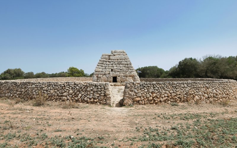 Naveta des Tudons