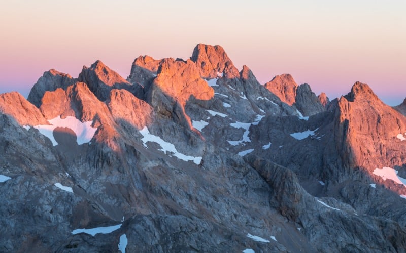 Picos de Europa al amanecer