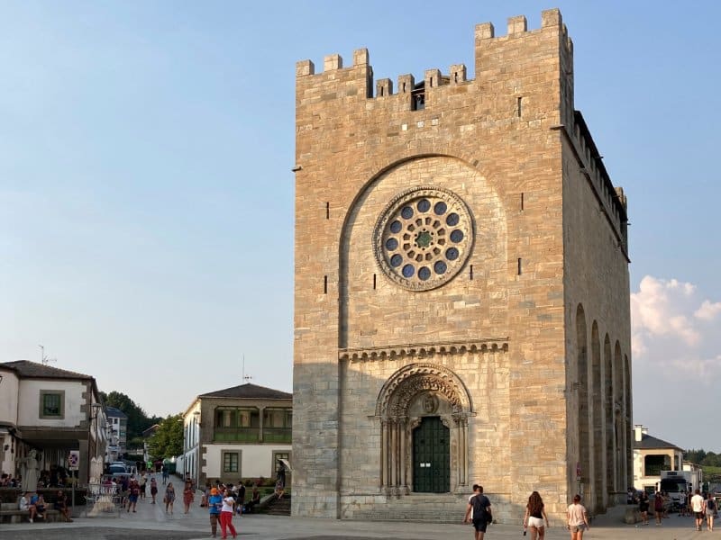 Iglesia de Portomarín