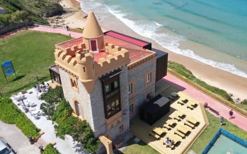 El Castillo de Los Locos