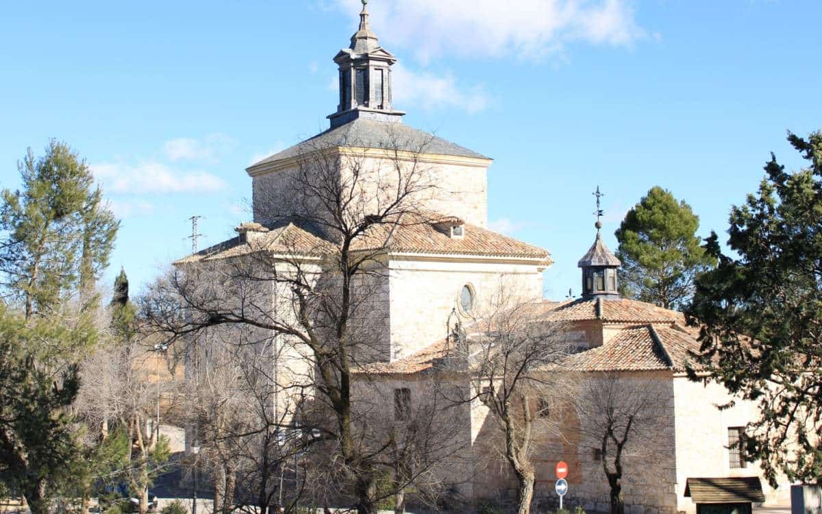 Iglesia de Santa María La Mayor. | Shutterstock