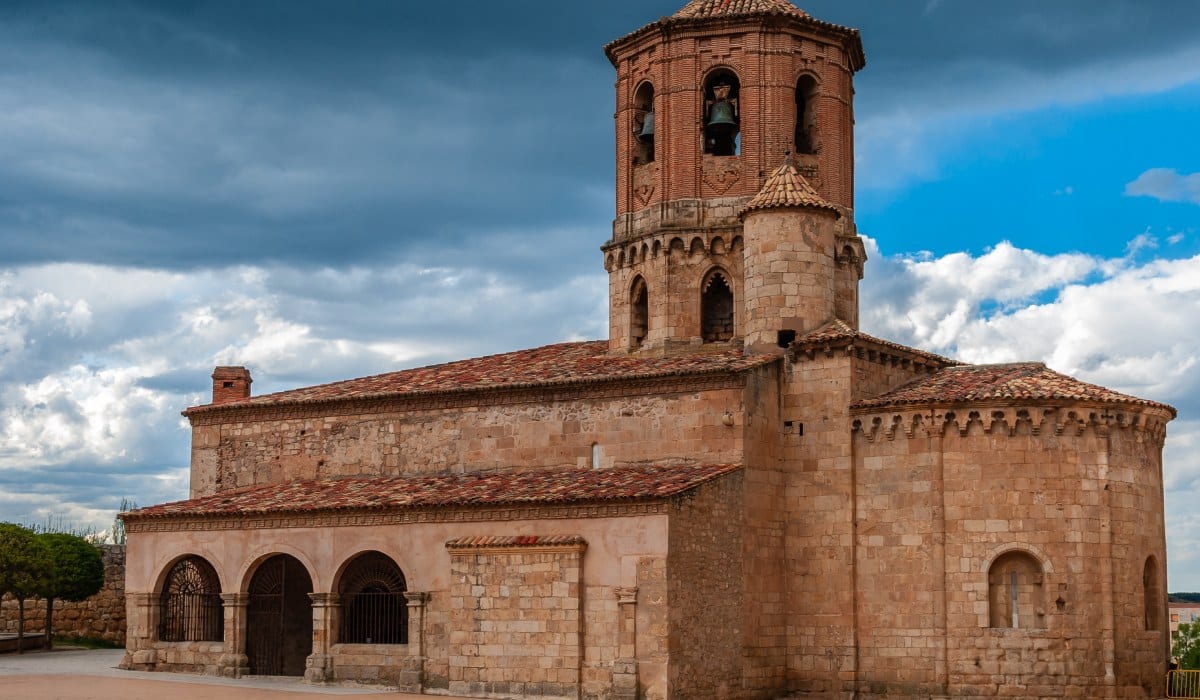 Iglesia de Almazán