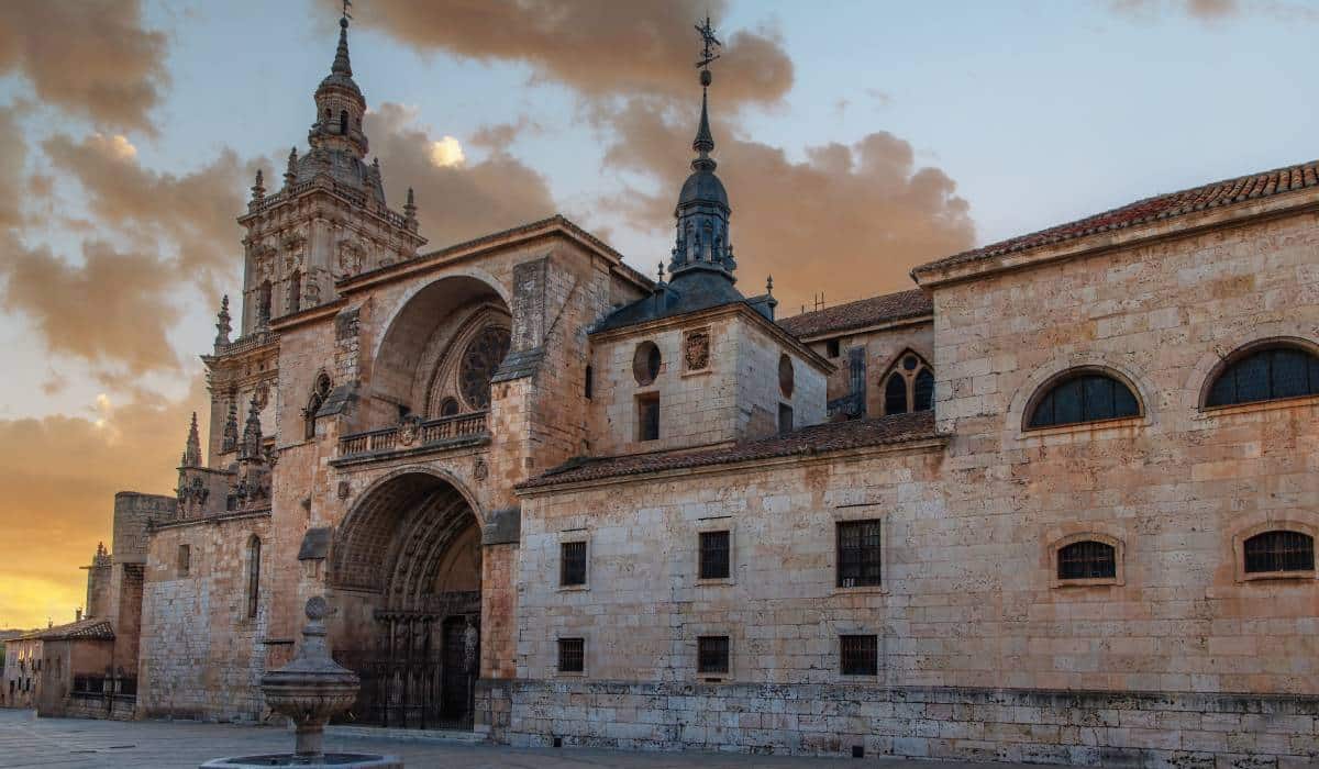 Postal típica de El Burgo de Osma
