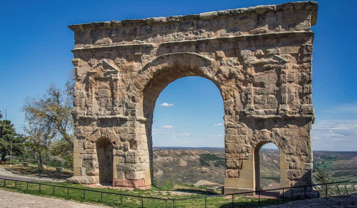 Arco romano de Medinaceli
