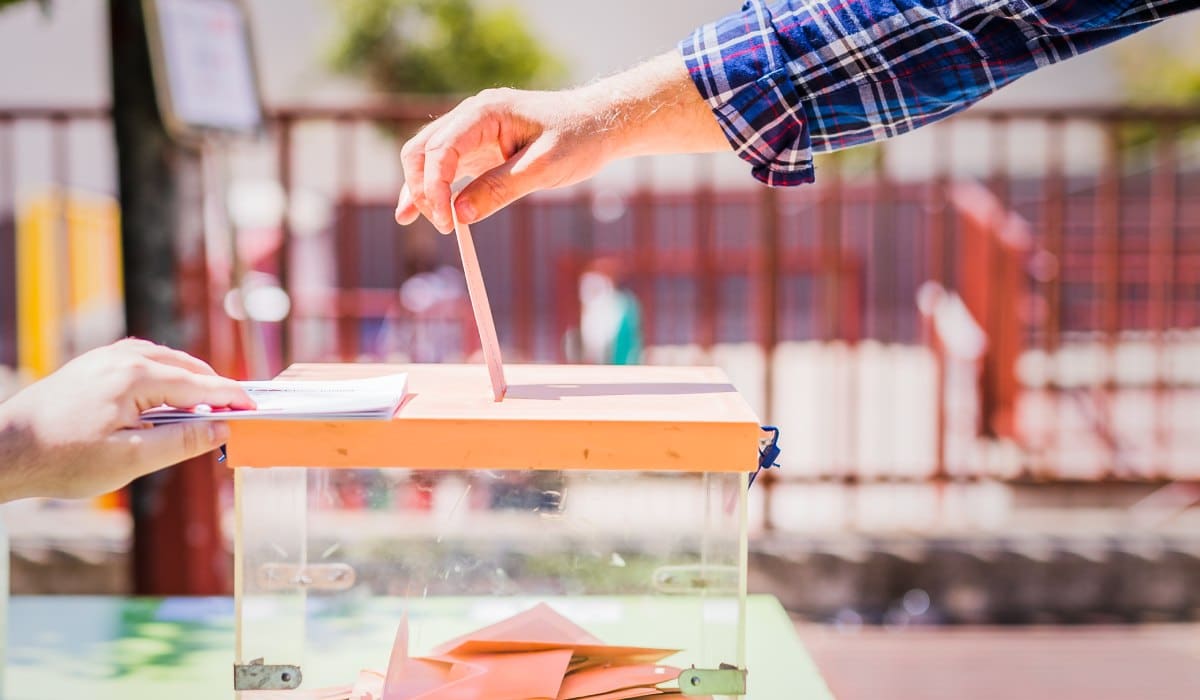 El pucherazo, el fraude más conocido en la historia de las elecciones en España
