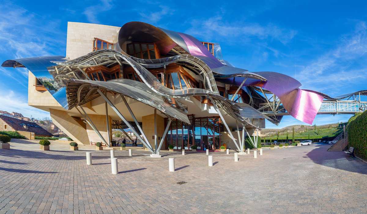Bodega Marqués de Riscal, uno de los edificios más bonitos de España