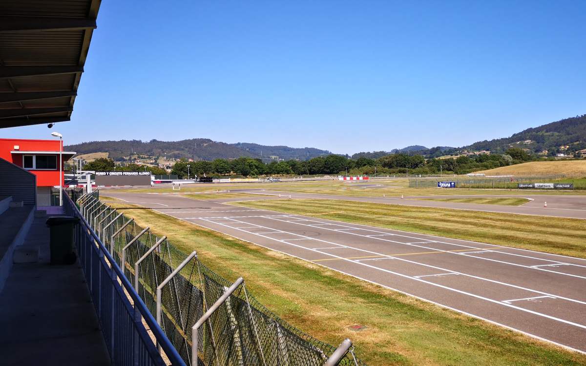 Circuito de karting en el Complejo Deportivo Fernando Alonso en Llanera