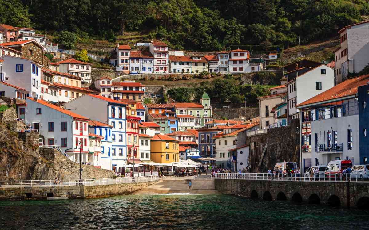 Tazones, un pueblo encantador en los alrededores de Oviedo