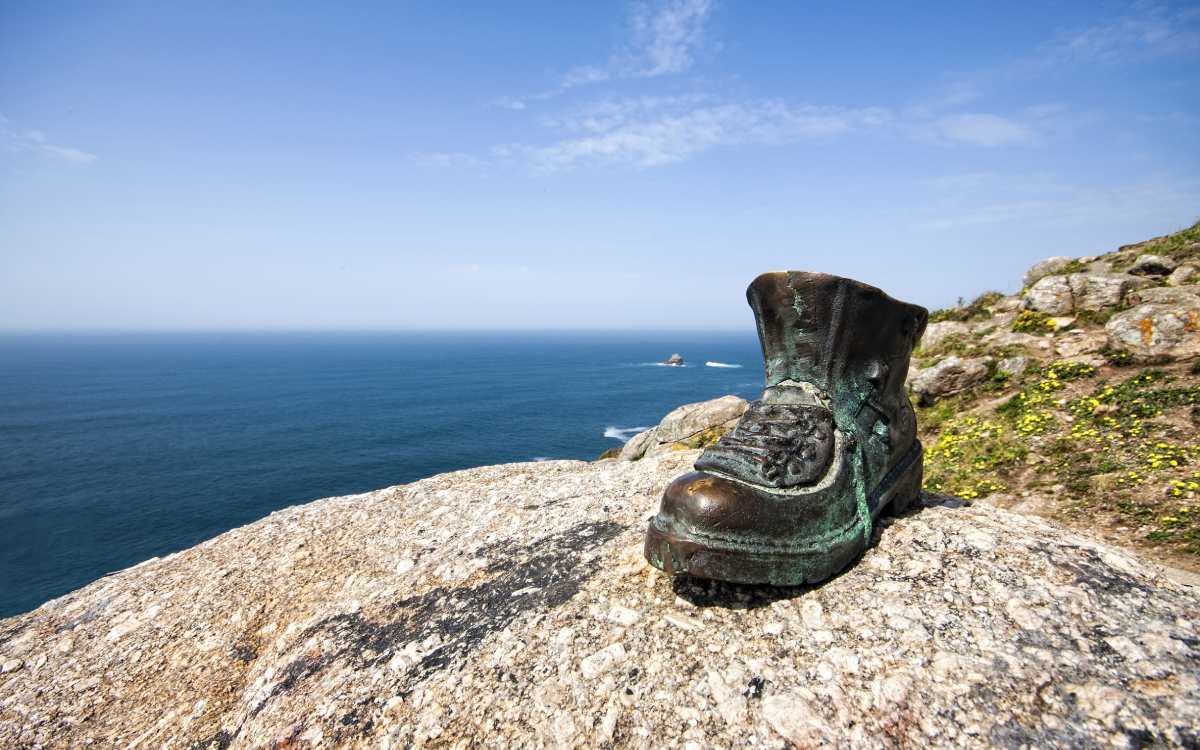 La Bota del Peregrino, un monumento jacobeo en Finisterre