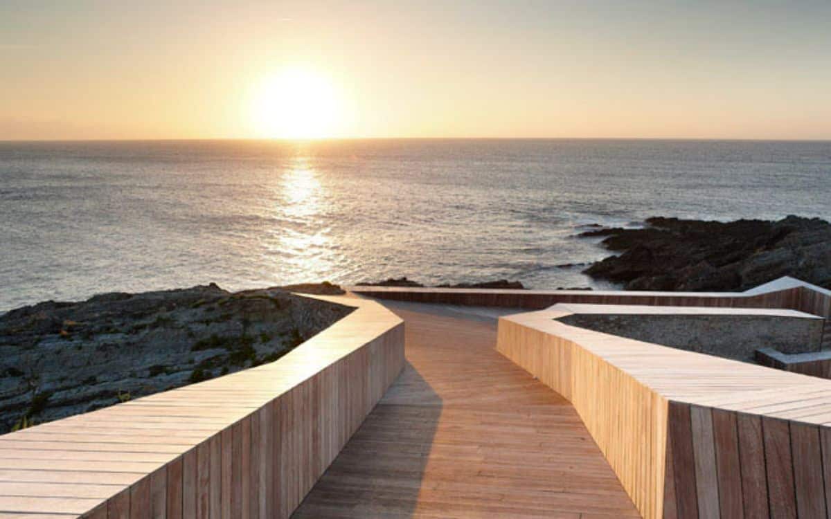 Estructura de madera de la piscina