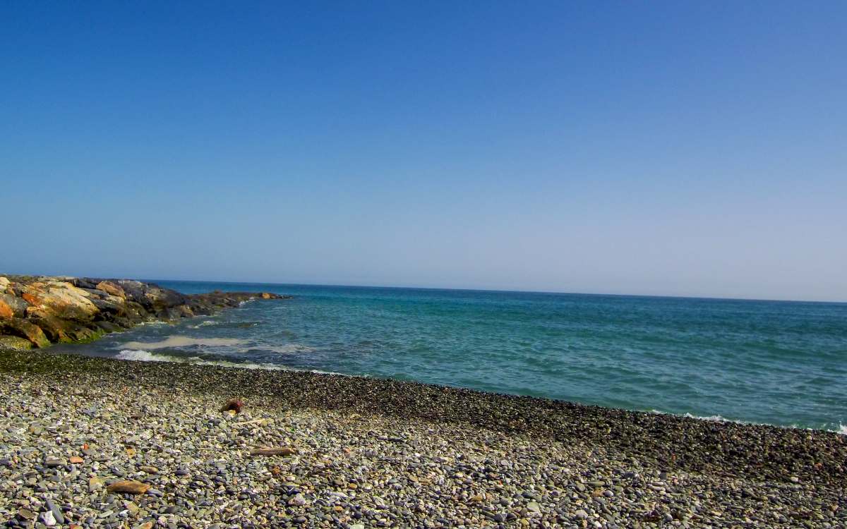 Playa de la Mamola.