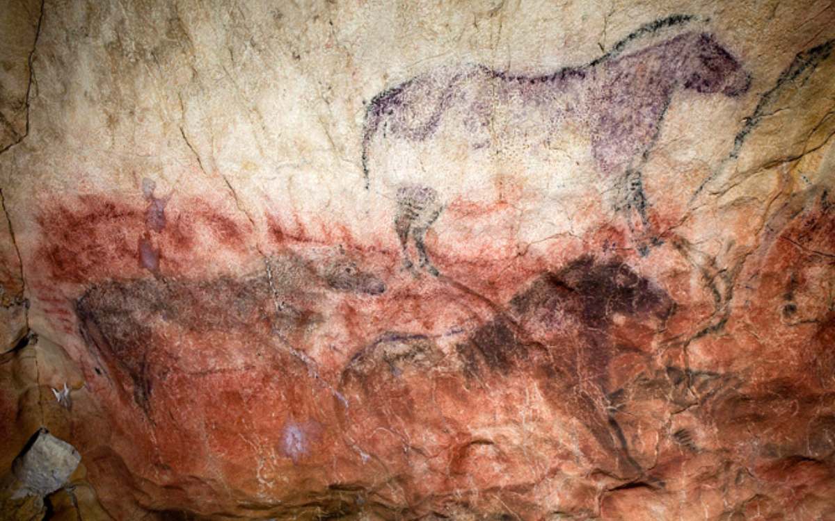 Cueva de Tito Bustillo.