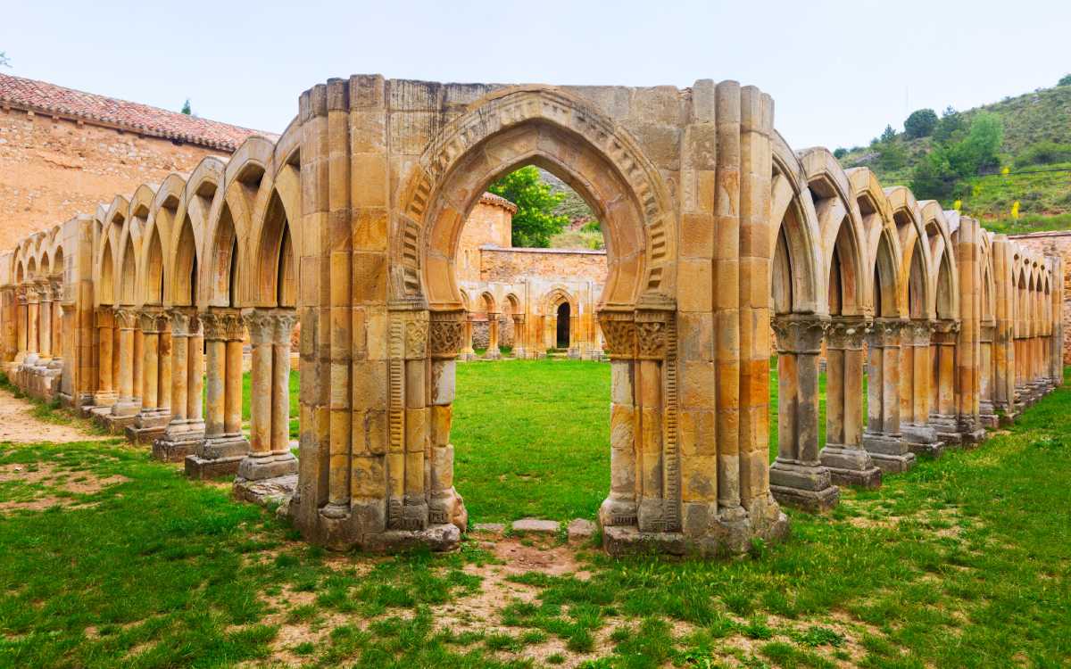 Iglesia de San Juan de Duero, en Soria.
