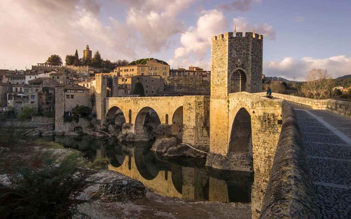 Besalú.