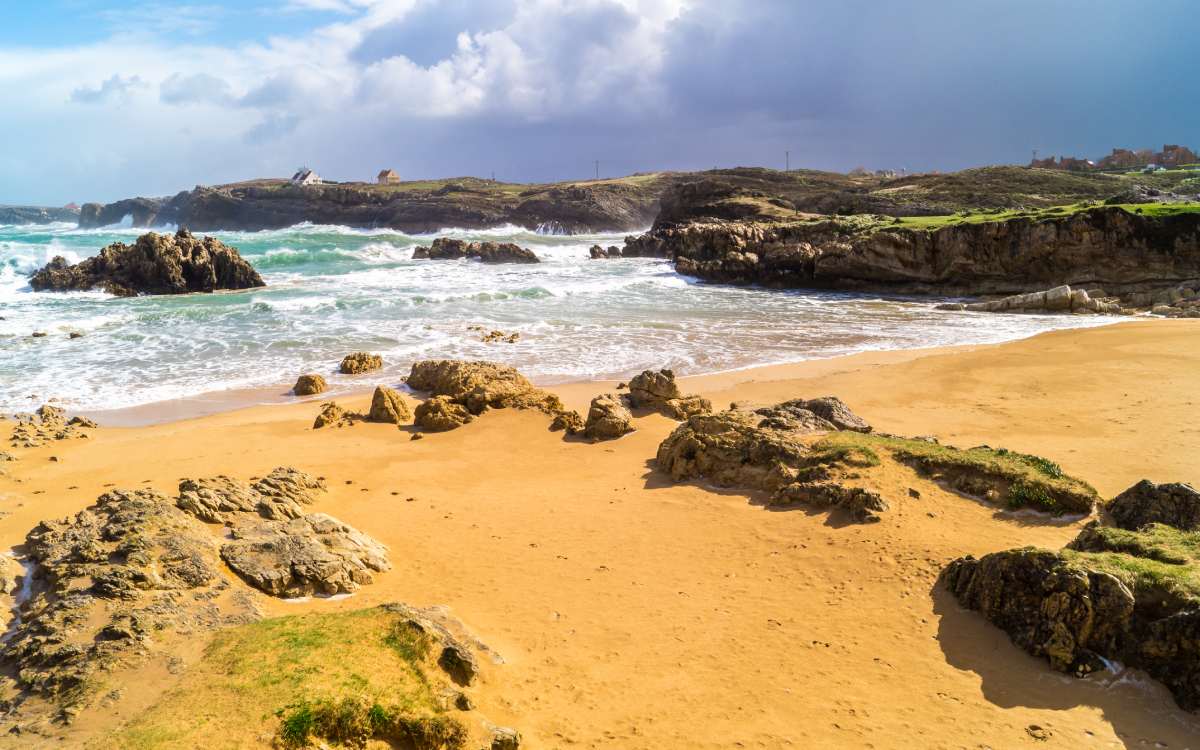 Playa de San Juan de la Canal