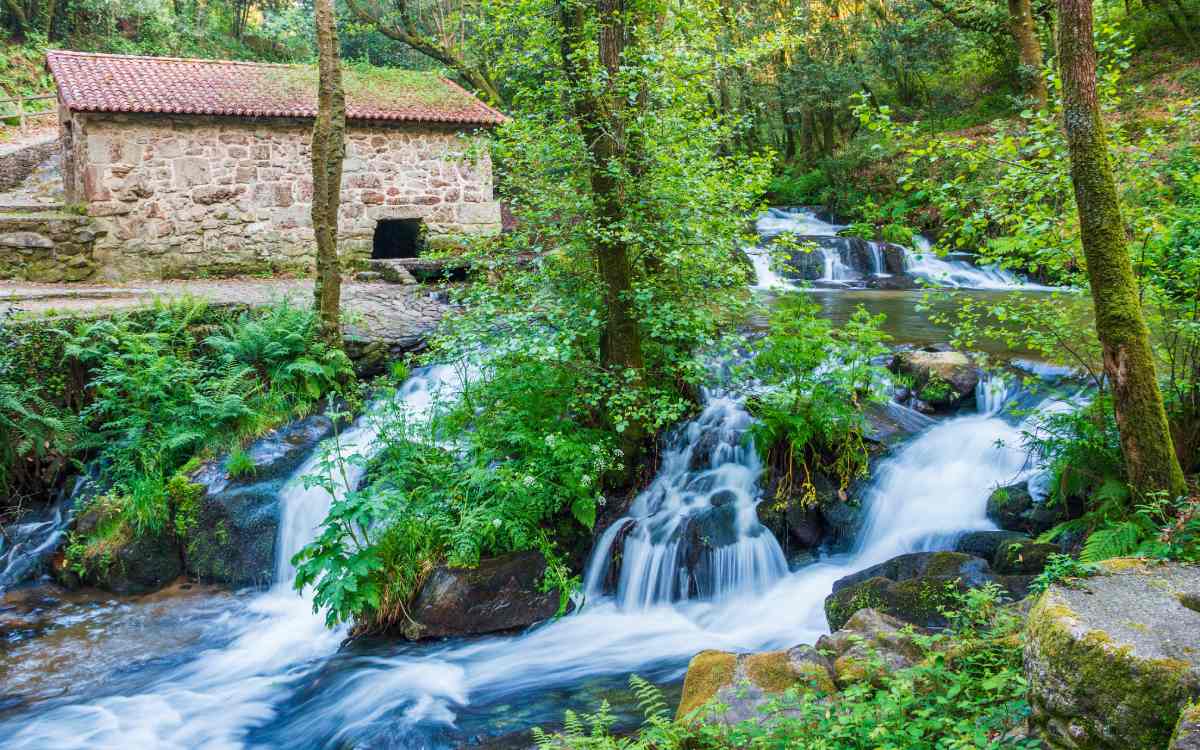 Molino en el Río Armenteira