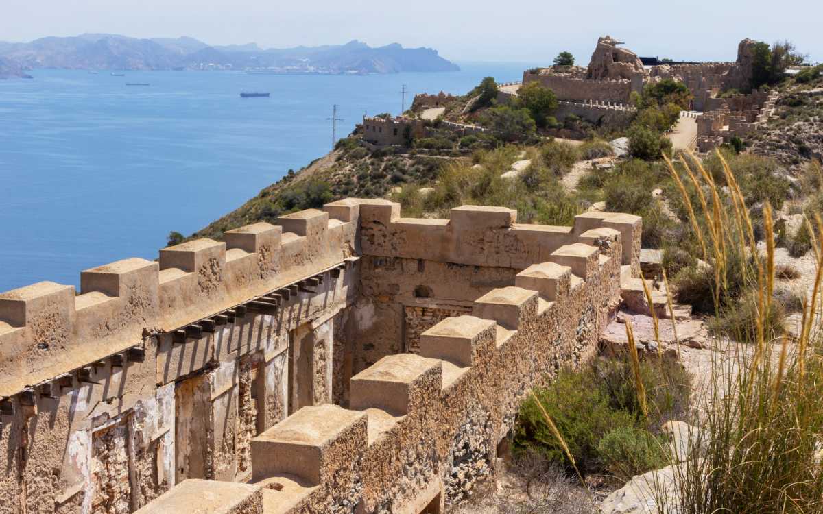 Murallas de Cabo Tiñoso