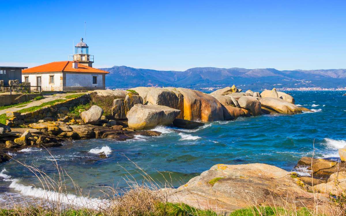 Faro de Punta Cabalo