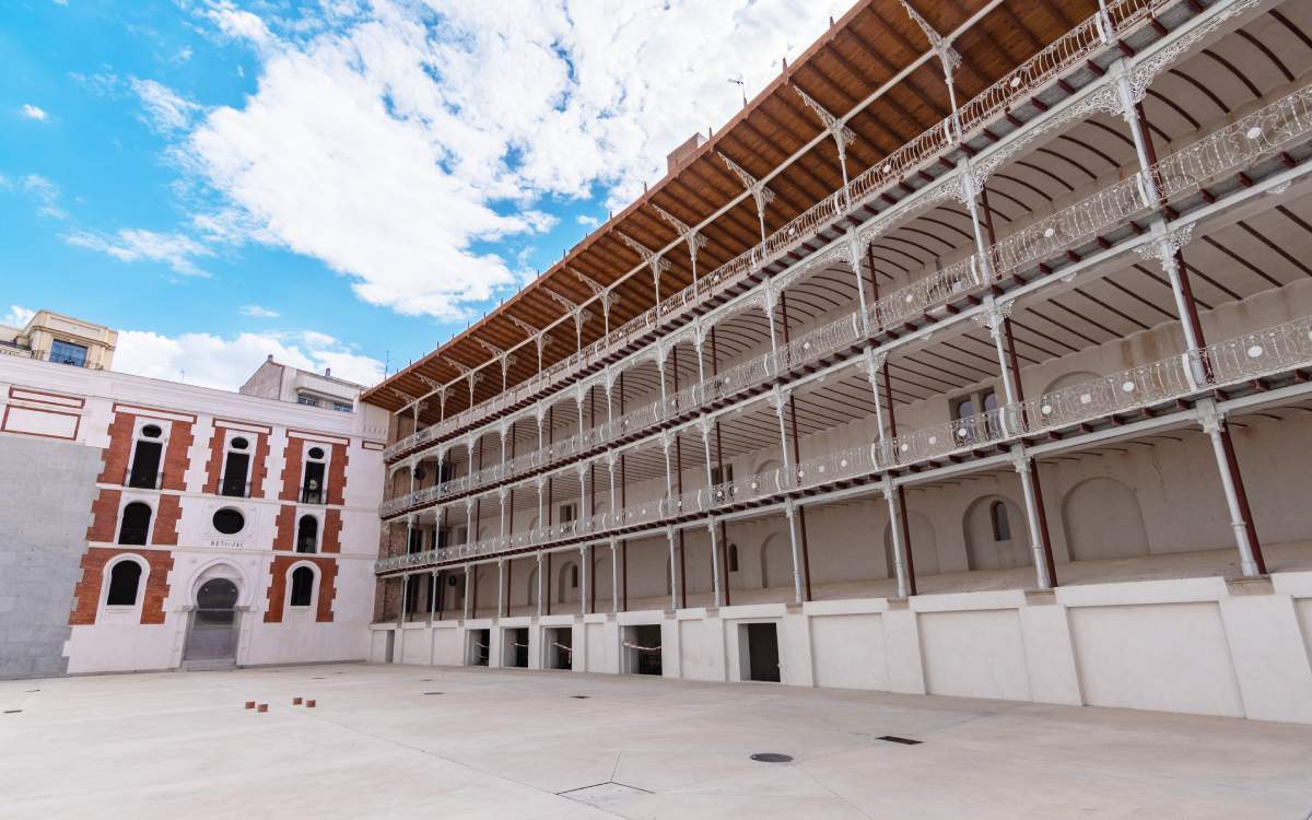 Frontón Beti-Jai