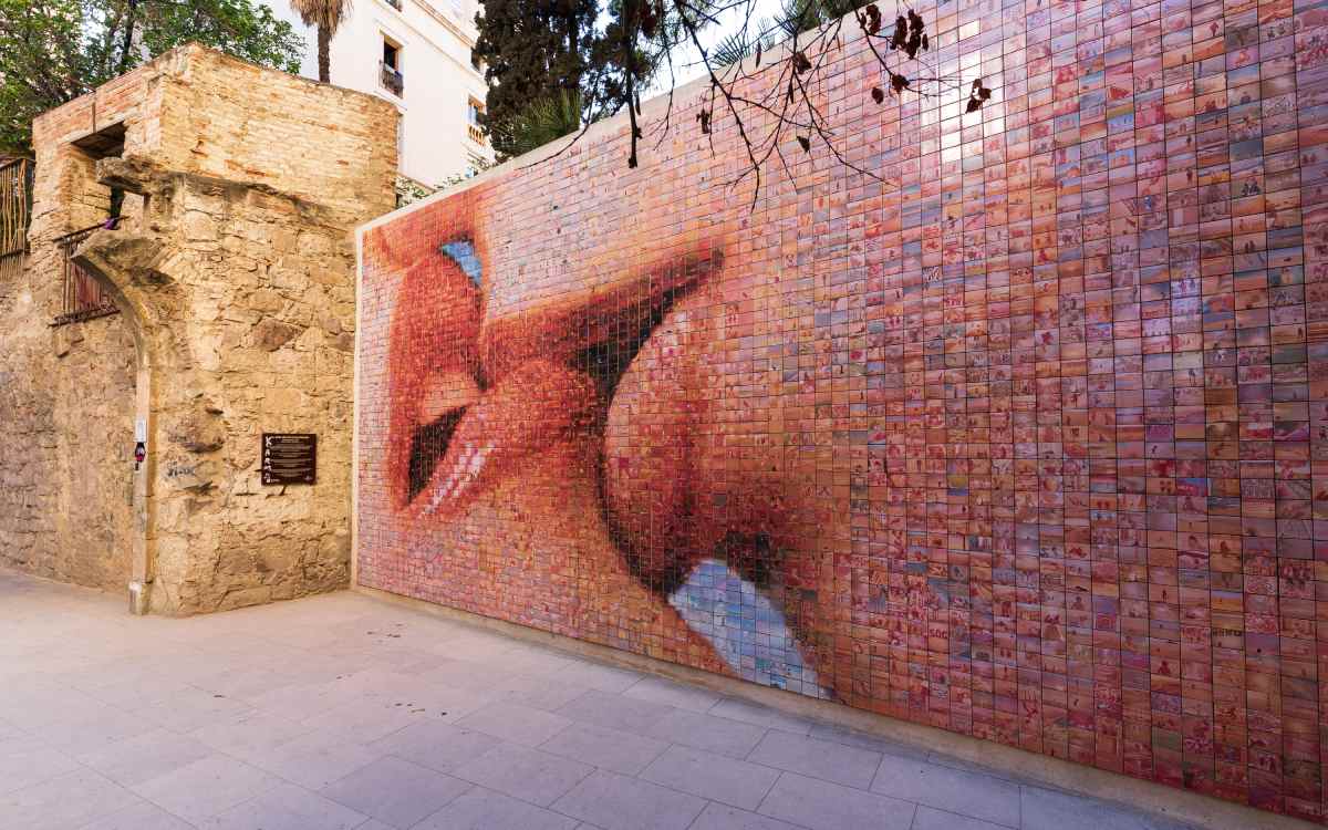 El mundo nace en cada beso, en Barcelona