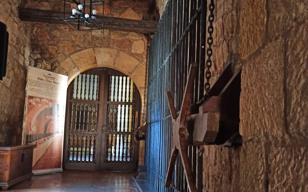 Interior del Parador de Sigüenza.