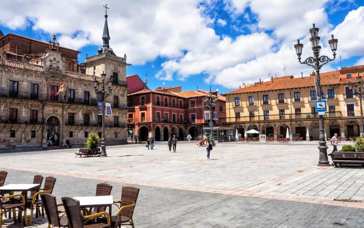 Plaza Mayor de León
