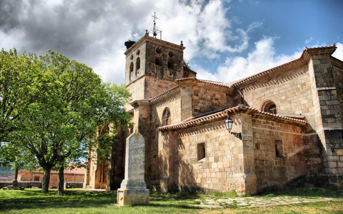 Iglesia de Santa María en Salas de los Infantes