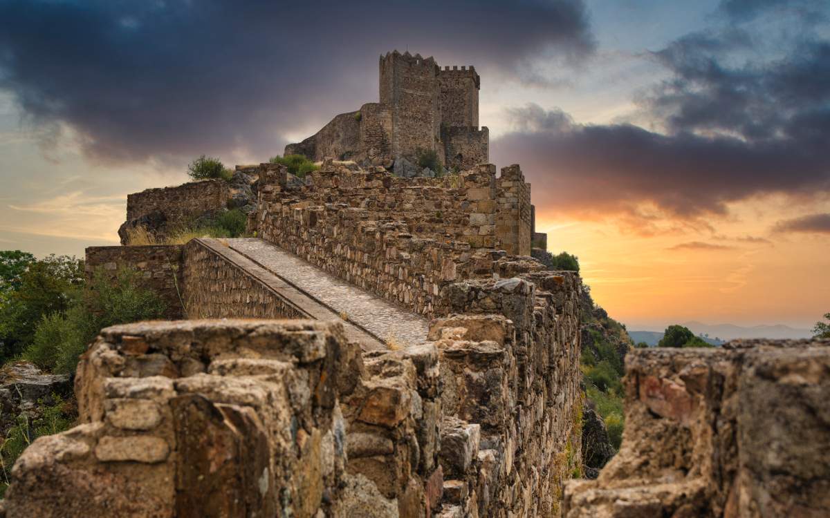 Castillo de Alburquerque