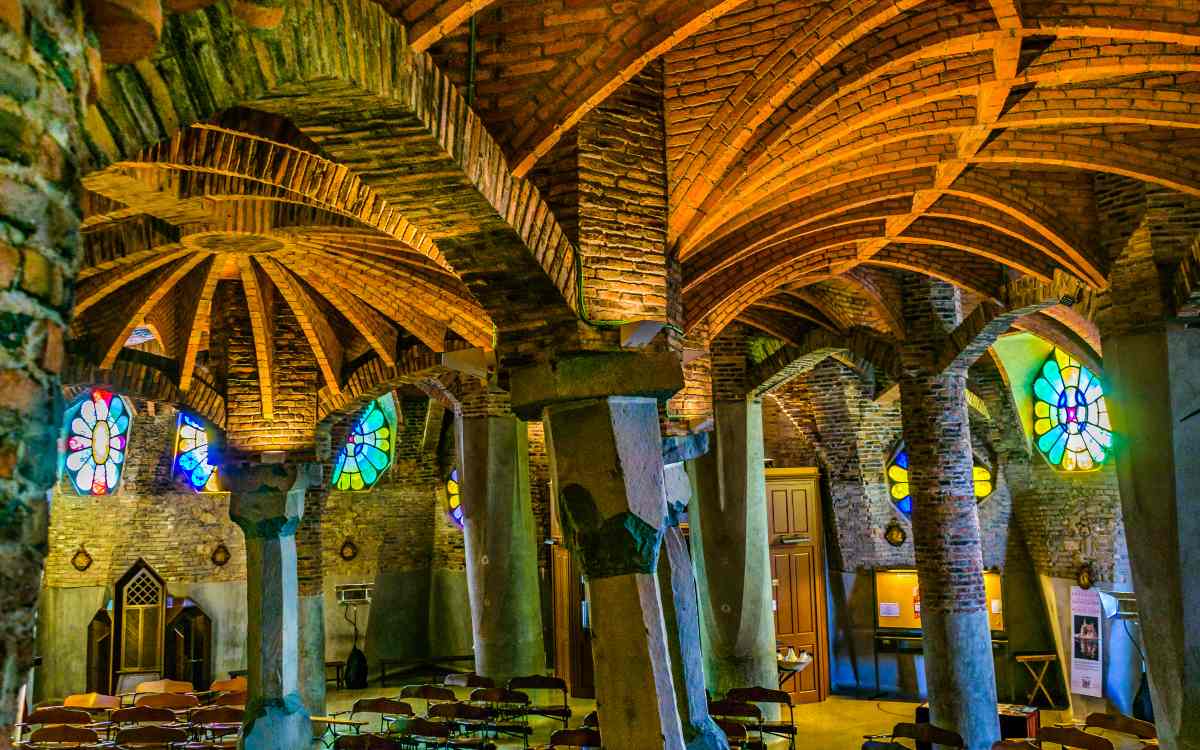 Cripta de la Colonia Güell