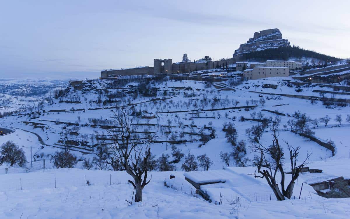 Morella cubierta de nieve.