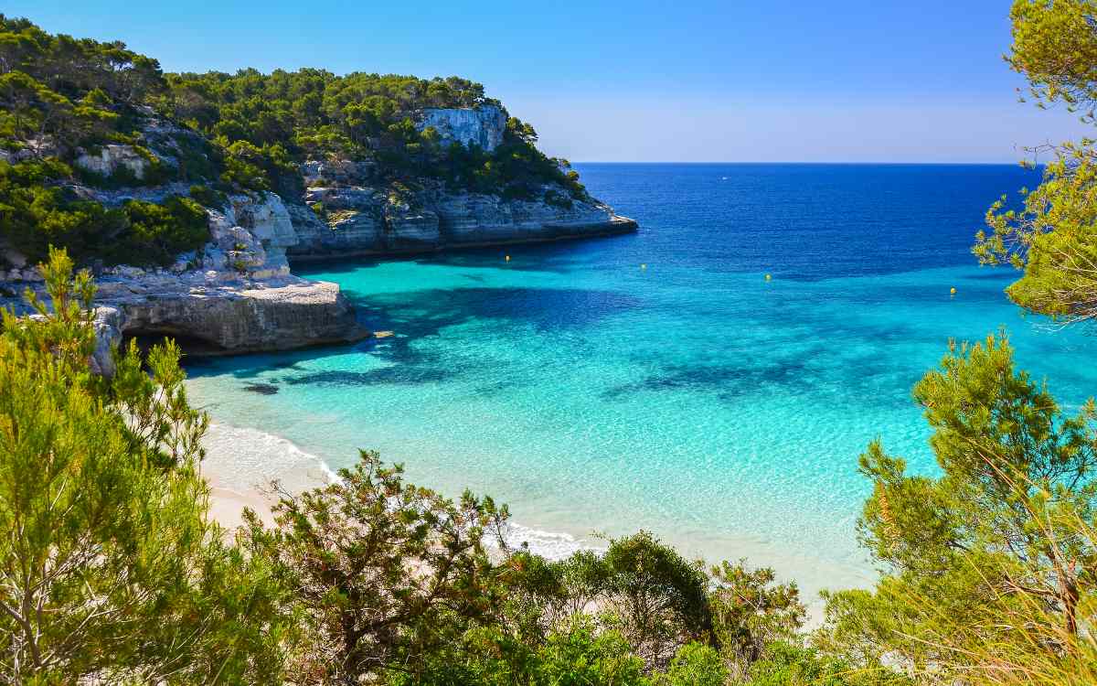 Cala Mitjaneta, Menorca