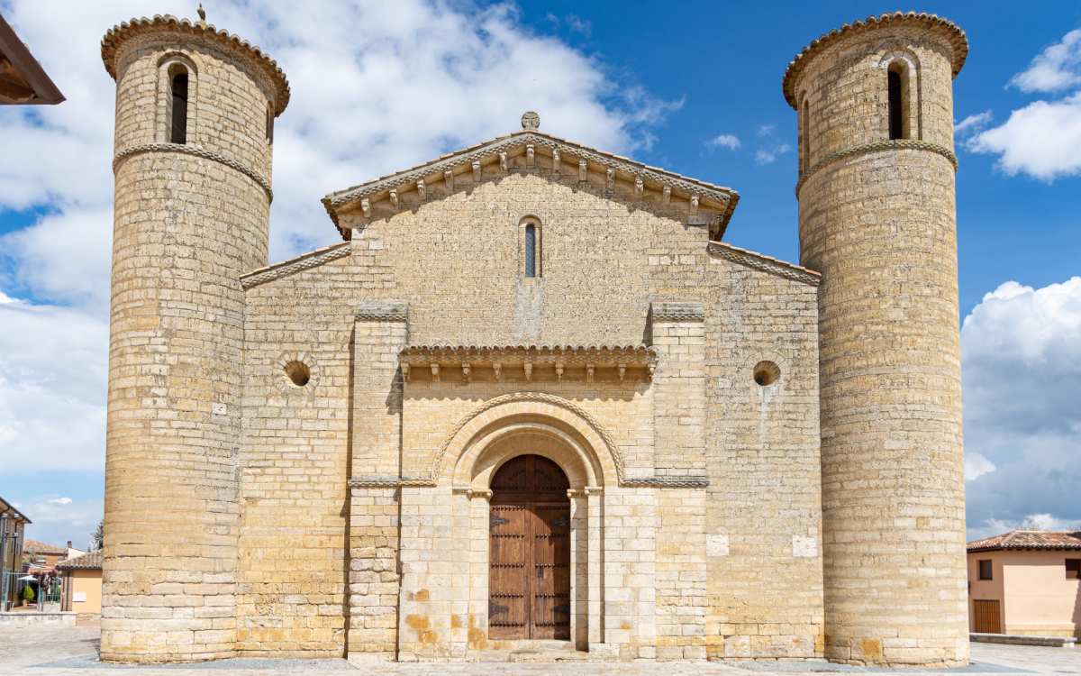 Iglesia de San Martín de Tours
