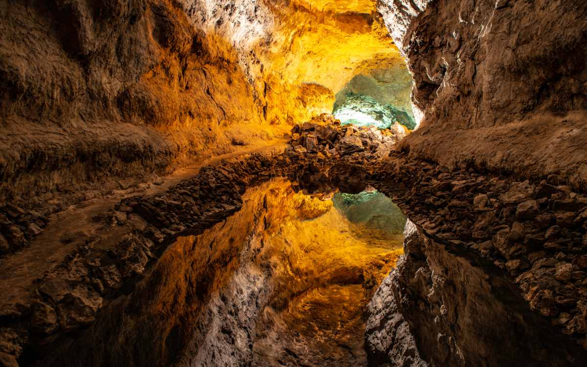 Cueva de los Verdes