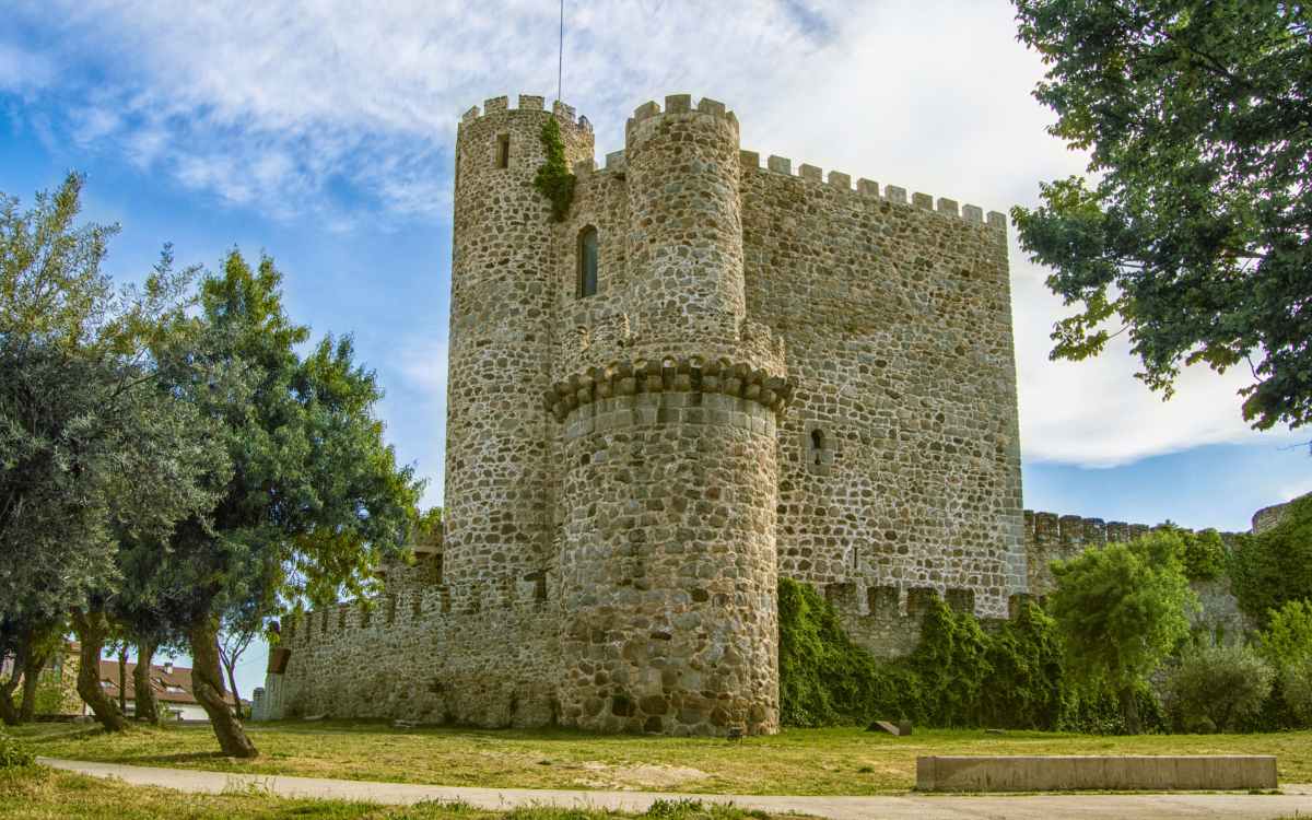 Castillo de la Coracera