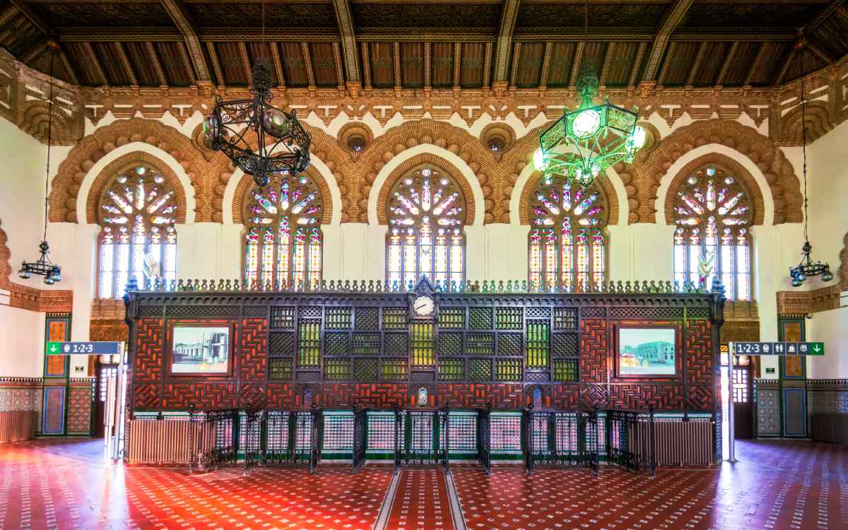 Vestíbulo de la estación de tren de Toledo