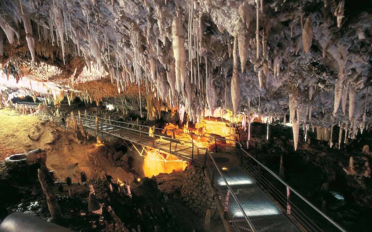 Cueva de El Soplao