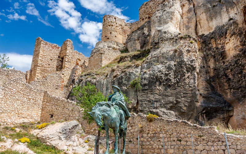 Estatua en honor a Ramón Cabrera Griñó, Tigre del Maestrazgo