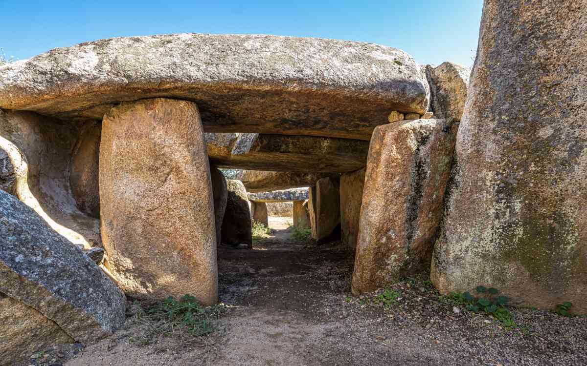 Dolmen de Lácara