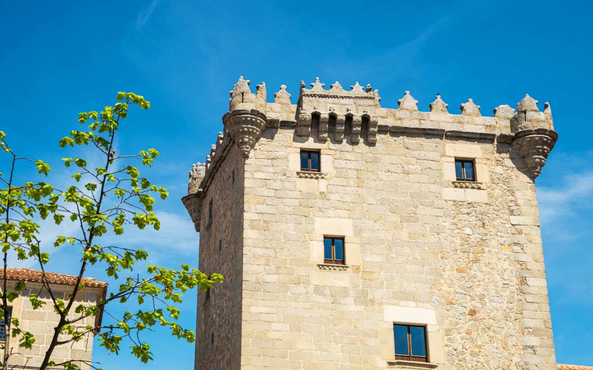 Torreón de los Guzmanes