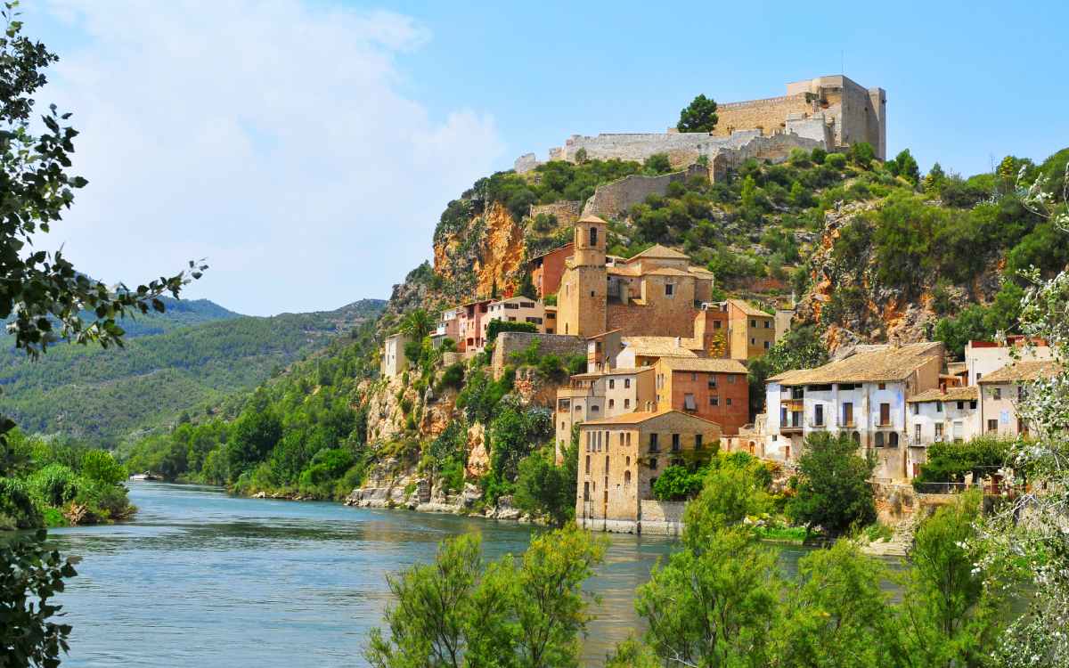 Miravet