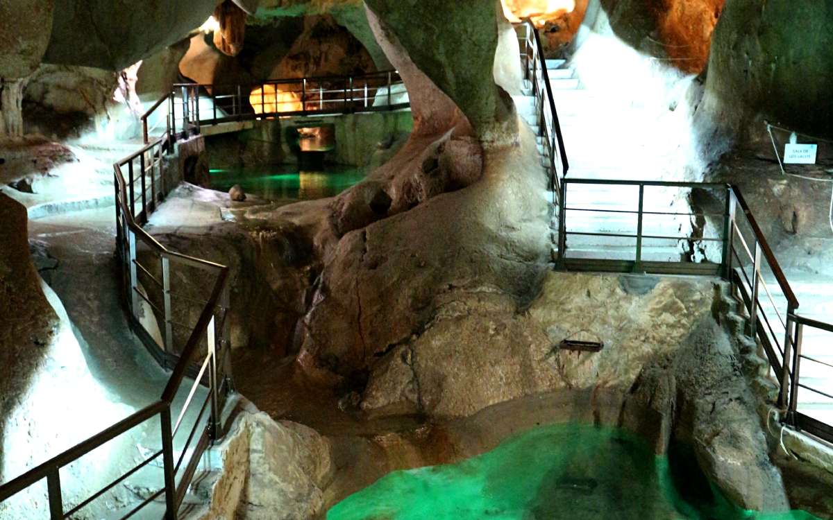 Cueva del Tesoro