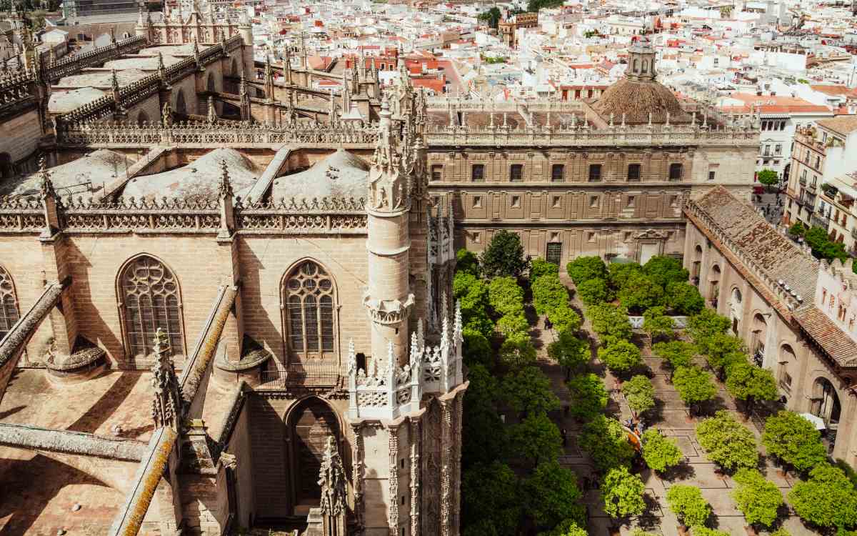 Patio de los Naranjos