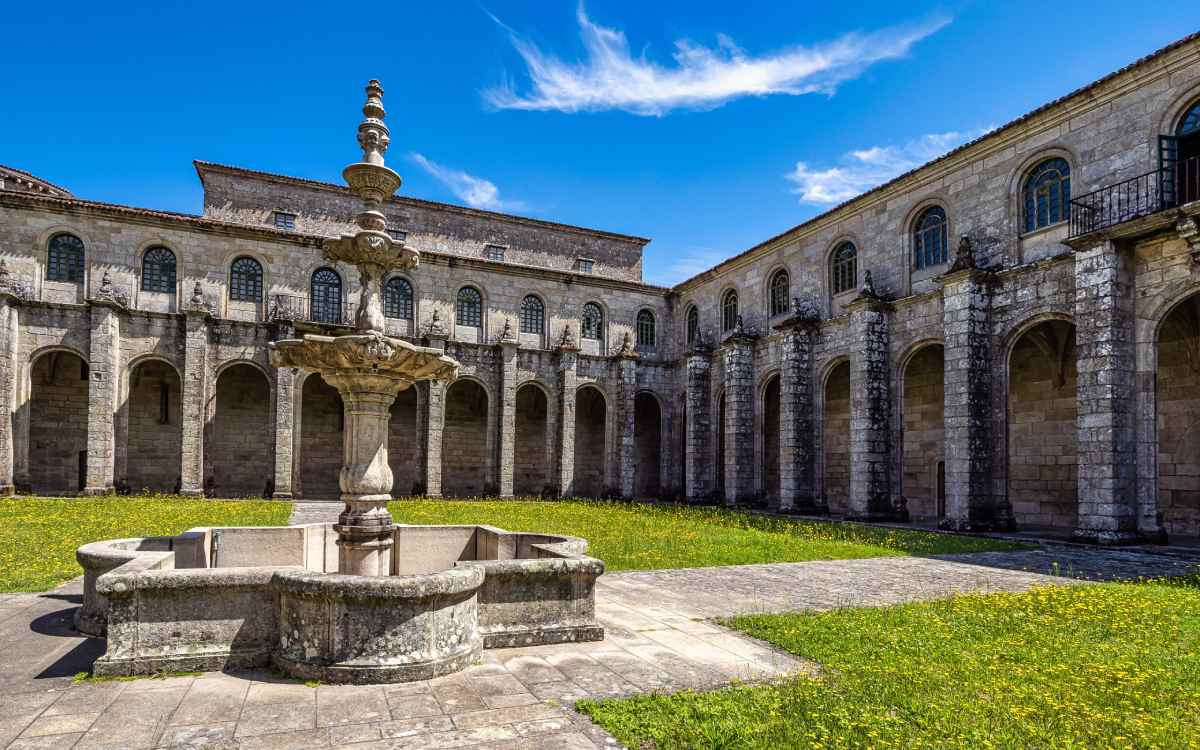Patio del Monasterio de Oseira