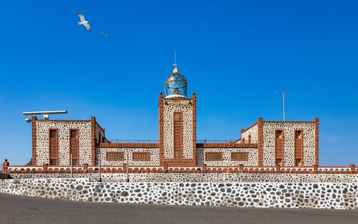 Faro de la Entallada.