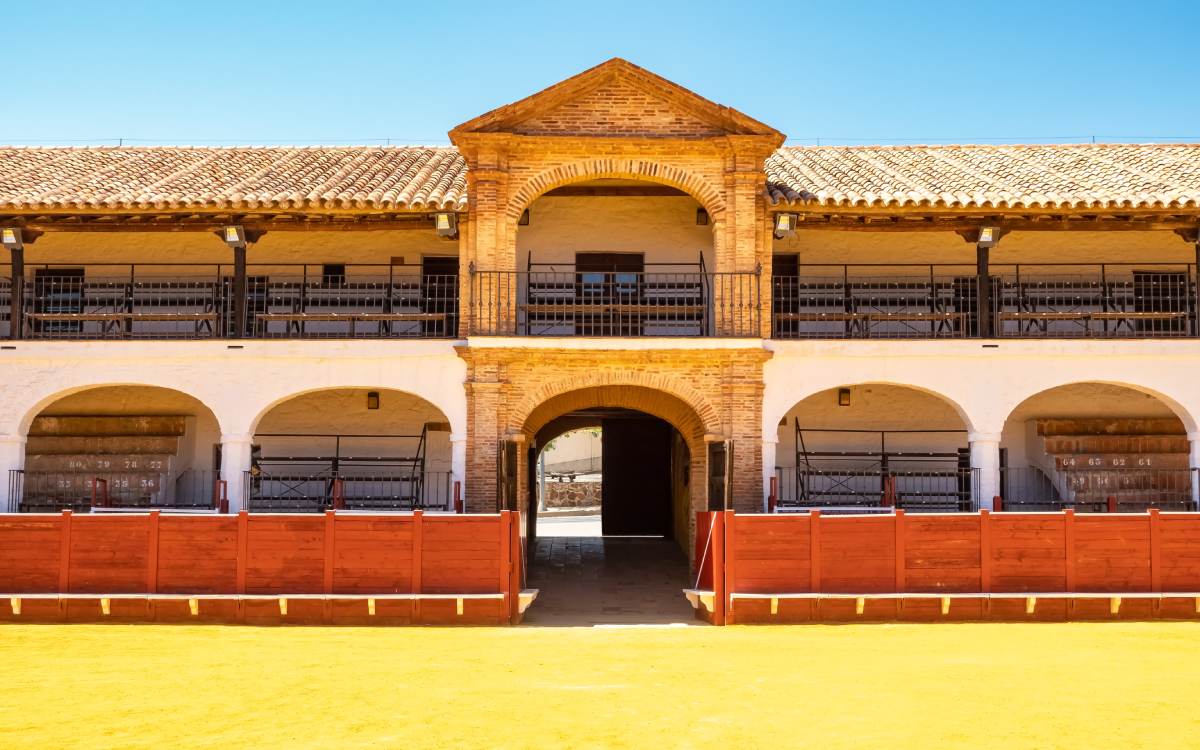 Plaza de toros de Almadén.