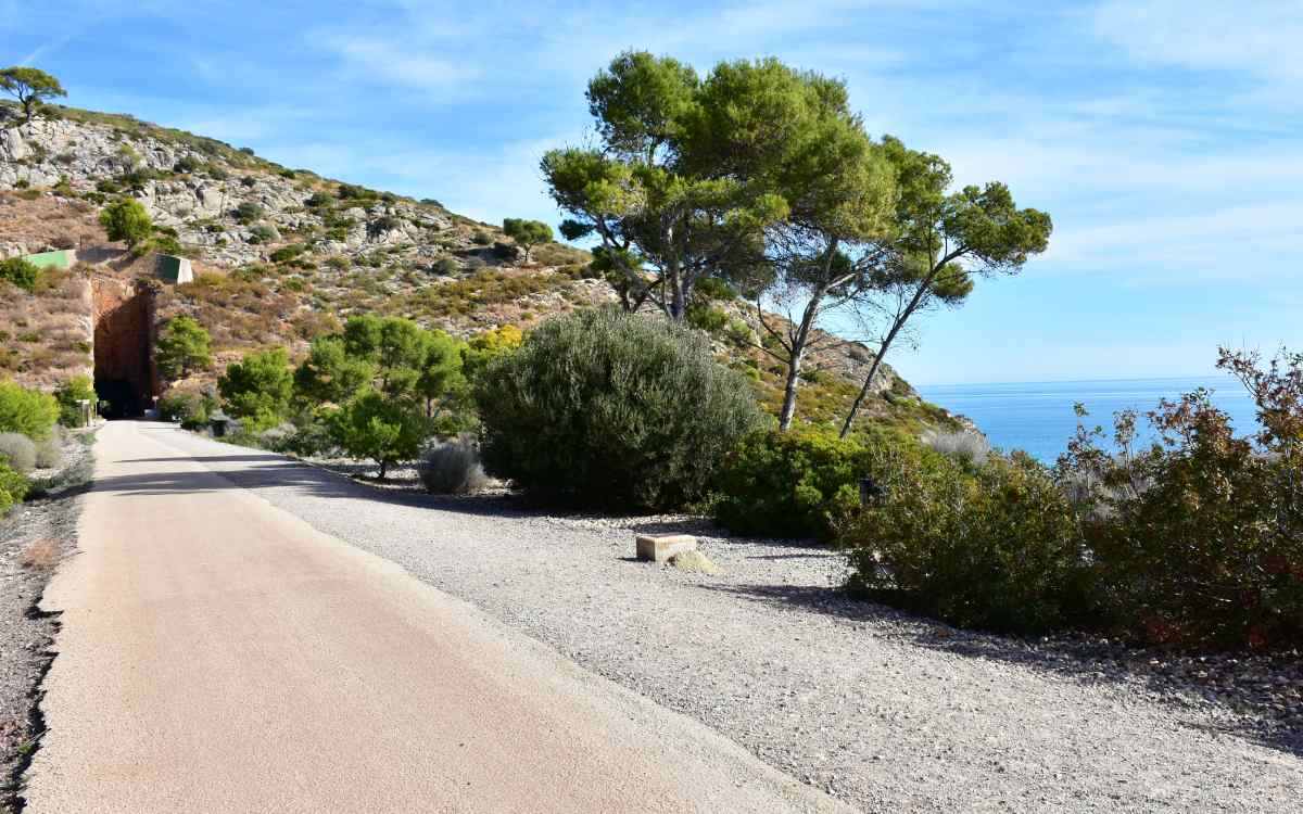 La vía verde de Ojos Negros cerca de Segorbe