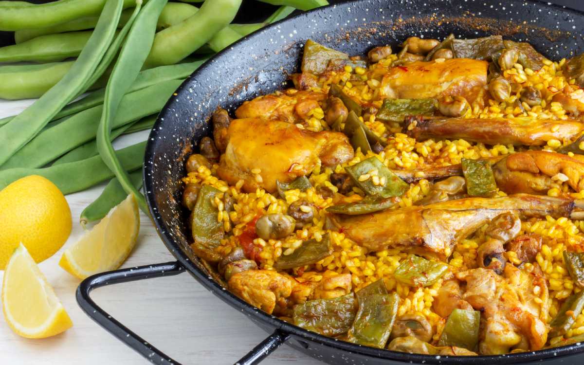 Paella valenciana