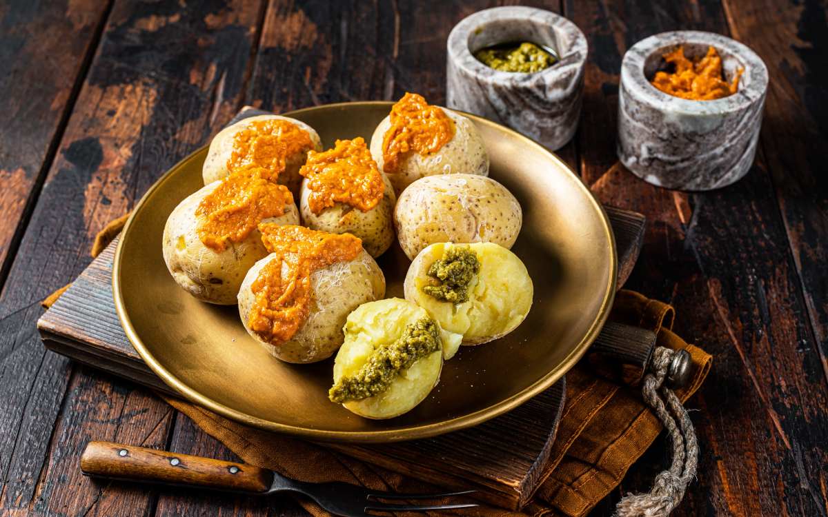 Papas arrugadas con mojo picón