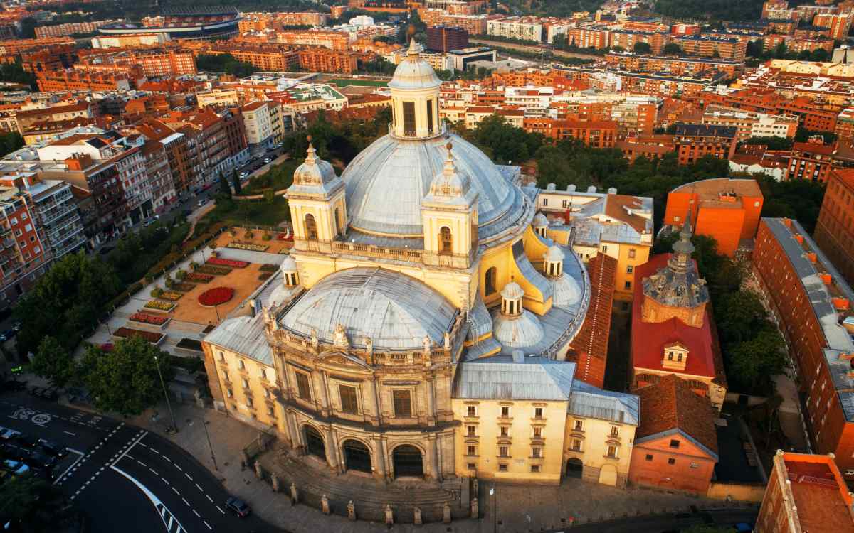 Vista aérea de la Basílica de San Francisco el Grande