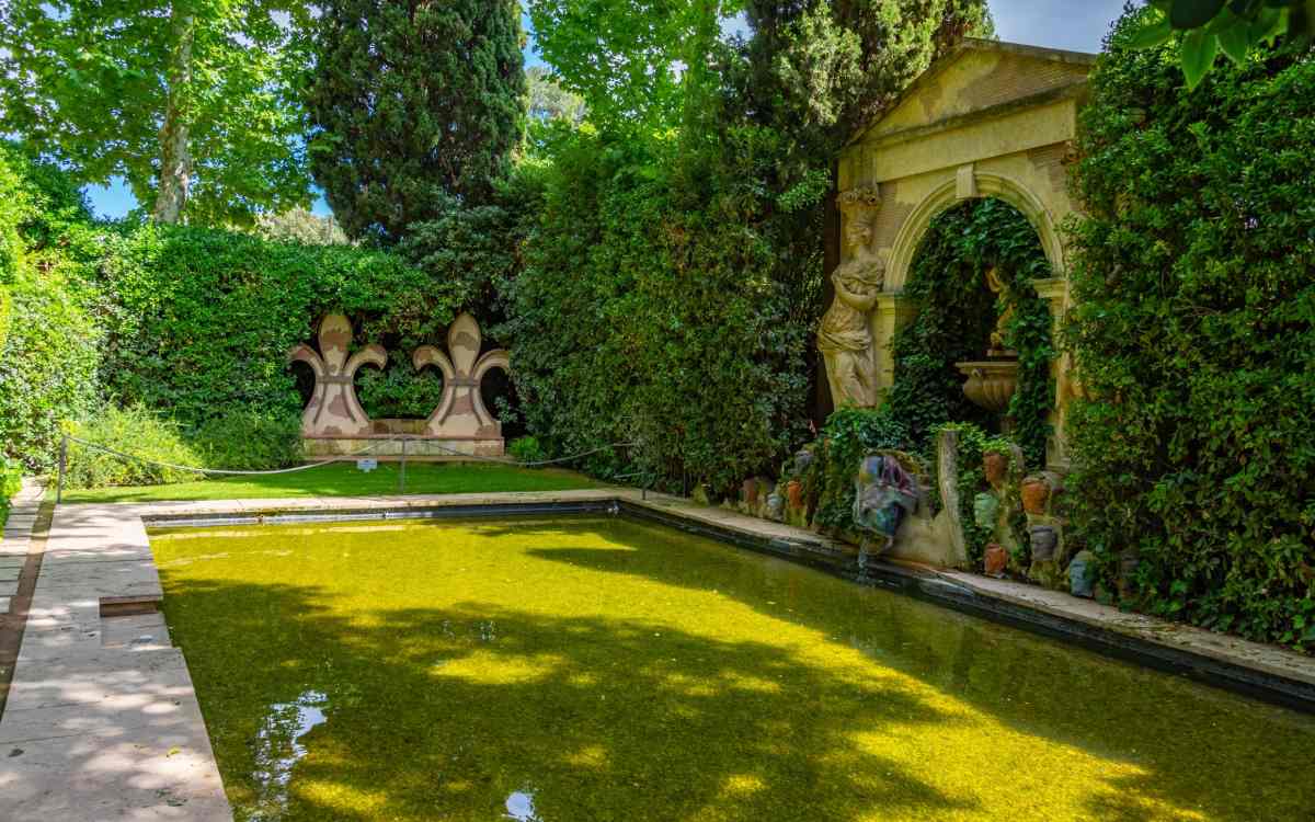 Jardines del Castillo de Púbol